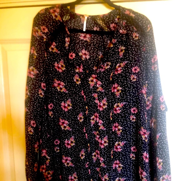 Free People Top Floral - Picture 7 of 7